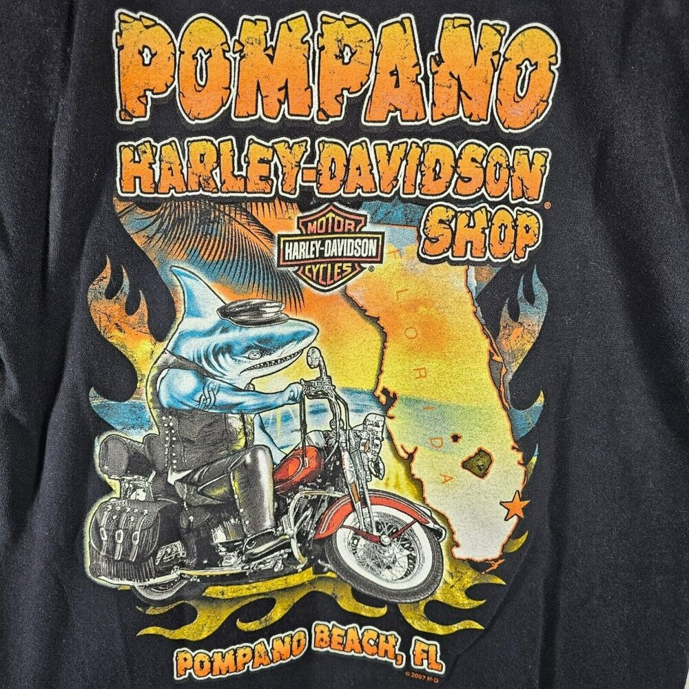 Harley Davidson Pompano FL T-Shirt Men's Size M Black Great White Shark 2007